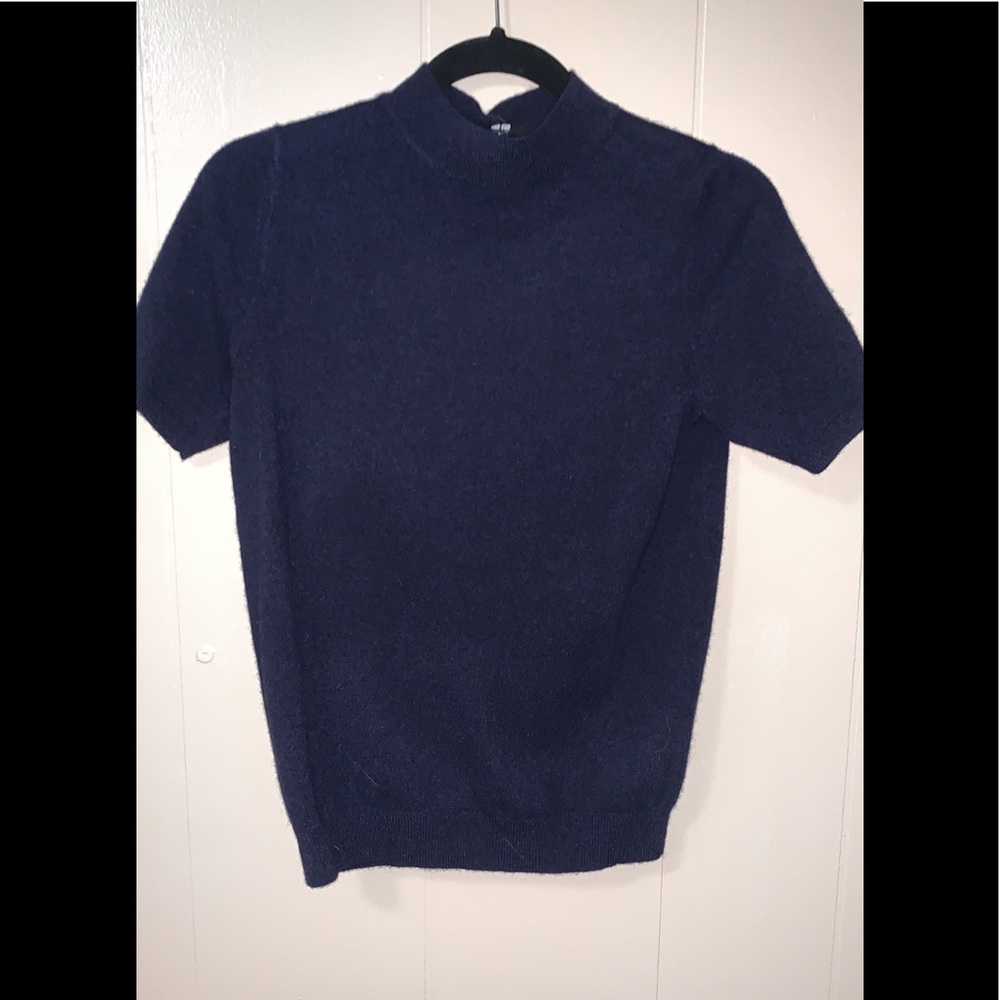 Navy sweater Tee